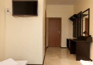 Отель Solar Кропивницкий Двухместный номер с 2 отдельными кроватями-4